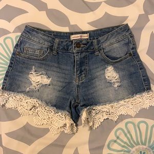Altar’d state shorts